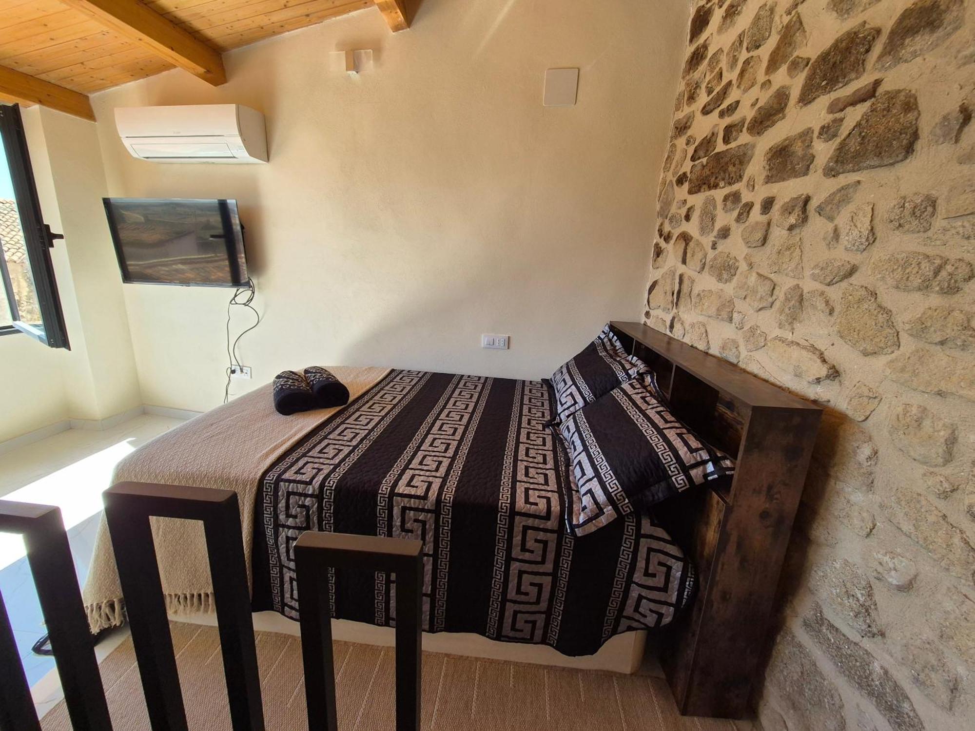 Grupo Garcia De Paredes Apartamentos Turisticos Trujillo Exteriör bild